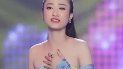 蓝进明 - 拥抱你离去-越南语版MV