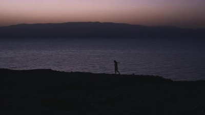 Dennis Lloyd - Nevermind