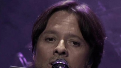 Hernaldo Zuniga - Procuro Olvidarte (Live)