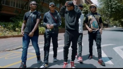 Amu Classic、Kappie、TNK MusiQ、LeeMckrazy - Woza La