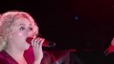 Noah Mac、Chloe Kohanski - Wicked Game (Live At  The Voice 2017)