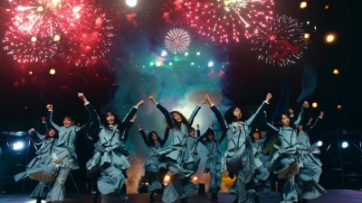 日向坂46 - 君は０から１になれ