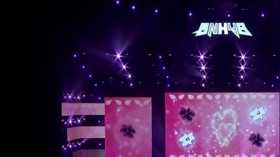 SNH48万丽娜、龚诗淇、SNH48黄婷婷 - 初恋你好 (2015年度金曲大赏演唱会上海站)