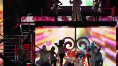 Christina Aguilera - Make the World Move (feat. Cee Lo Green) [The Voice Live]