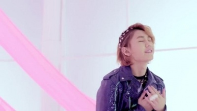 G.NA、郑镒勋 - Oops!