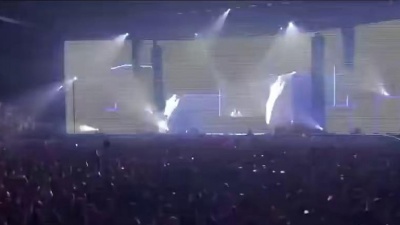 Ibranovski - Vicious (Played Live by Dimitri Vegas & Like Mike)