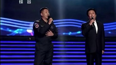 唐国强、张国强、于小彤 - 真心英雄 (2015-2016年央视元旦跨年晚会)
