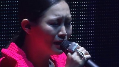 萱萱 - 残酷的月光 (中国好声音 2013年香港红磡演唱会)