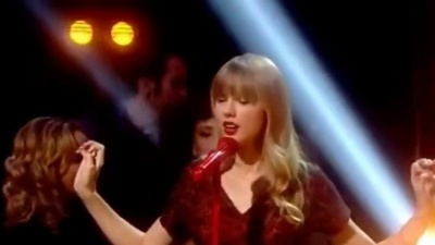 Taylor Swift(泰勒·斯威夫特) - We Are Never Ever Getting Back Together (Skavlan Talk Show Live)