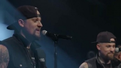 Good Charlotte - Riot Girl (Live on the Honda Stage at the iHeartRadio Theater NY)