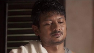 Arrol Corelli、Shreya Ghoshal、Sathyaprakash - Hey Puyale