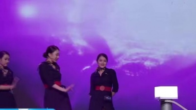 黄思卿、郑杭妃、姚毅楦、音超联赛 - 成航战队准空姐演绎甜美版《爱情三十六计》