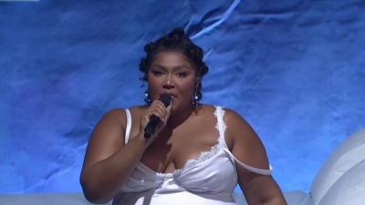 Lizzo - Break Up Twice - SNL