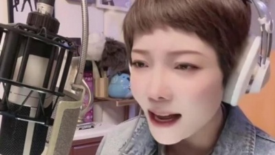 魏佳艺 - 所谓的避风港