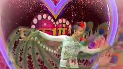 小景 - 星空卫视《lady呱呱》孔雀哥哥傣族舞惊艳全场
