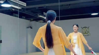 爱追星的小助理 - #小神仙 #零基础学舞蹈 #行云舞蹈 可爱俏皮的舞蹈，无事小神仙