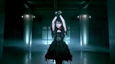 野水いおり - DARAKENA