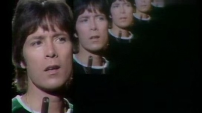 Cliff Richard - Devil Woman