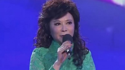 三多情 - 《回声嘹亮》“悄”开女人心蔡明 - 《爱》+《快乐老家》.mp4