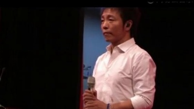 梓逸 - 许巍演唱佛系音乐《大乘天》，听到第一句心灵就被震撼了！