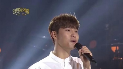 Homme - 밥만 잘 먹더라 (Live At 열린음악회 2017/07/23) (Live) (I was able to eat)