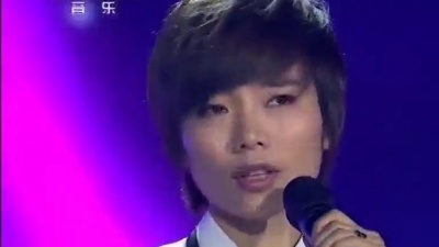 天忆 - 歌手许飞演唱《那些花儿》温柔嗓音，醉人心弦