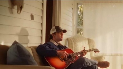 Conner Smith、Hailey Whitters - Roulette On The Heart