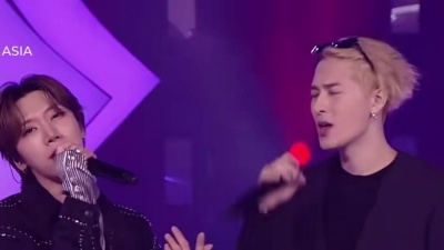 王嘉尔、Mike Angelo、TEN、Jeff Satur、Nene郑乃馨 - Chuang to-gather,go!