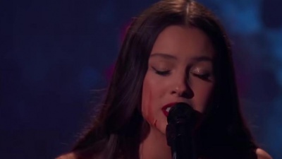 Olivia Rodrigo - Vampire