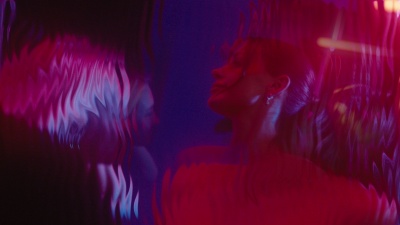 Victoria Nadine、R3HAB - Feel This Way