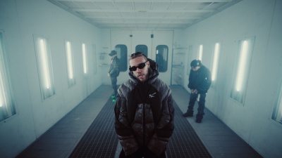 Jhayco、Bryant Myers、Luar La L - KTM