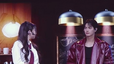 Win Metawin、Acare、두나 (DUNA)、Elyn梁愉苓、Jaoying、李诗恬、Yean - Night Ride