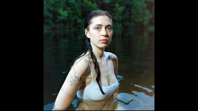 Lizzy McAlpine - Better Than This