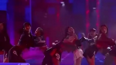 陆雨婷、Pailiu、朱奕萌、乔一鱼、曾雪瑶、田轩宁、Praew、Ilene、두나 (DUNA) - Vroom Vroom