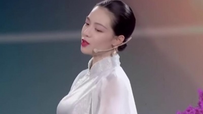钟楚曦 - 彩云追月