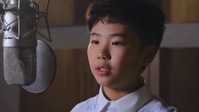 牛毅博、郭姝含 - 只要平凡