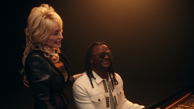 Blessing Offor、Dolly Parton - Somebody's Child