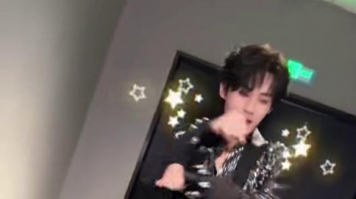 爆爆公子 - 寻找好望角中 #时代少年团 #张真源 #