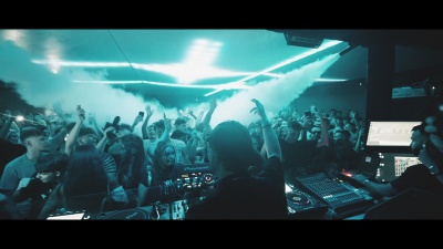 Azari & III、Max Dean - Reckless(2024)