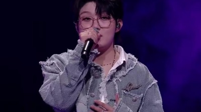 王靖雯、TME live - 《挺好的》王靖雯-第五届腾讯音乐娱乐盛典