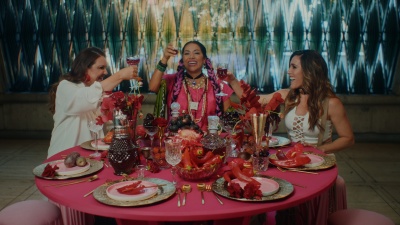 Lila Downs、Niña Pastori、Soledad - Tan Bonita