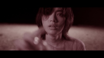 平手友梨奈 - bleeding love