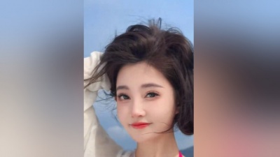 爆爆公子 - 穿漂亮的衣服 过向往的人生 取悦自己才是治愈良药