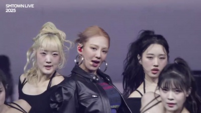 孝渊 (HYO)、GISELLE、扬扬 - DESSERT
