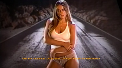 Tate McRae - Purple lace bra