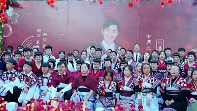 杨建策 - 下没有不散的宴席MV完整版