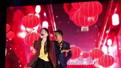 丽彤、黄世进 - 黑街