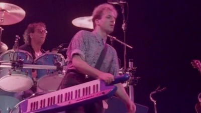 Billy Joel - It's Still Rock & Roll to Me (from A Matter of Trust - The Bridge to Russia)