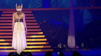 Kylie Minogue - Aphrodite Les Folies Tour 2011 现场版