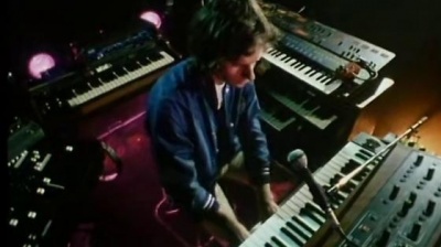 Genesis - Turn It On Again